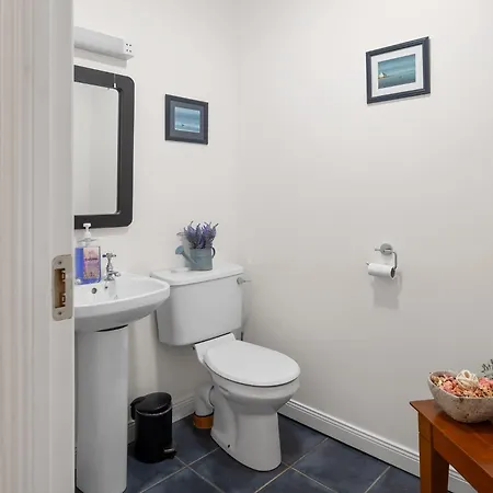 The Courtyard Escape *