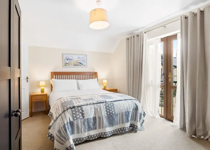 The Courtyard Escape Appartamento Clifden